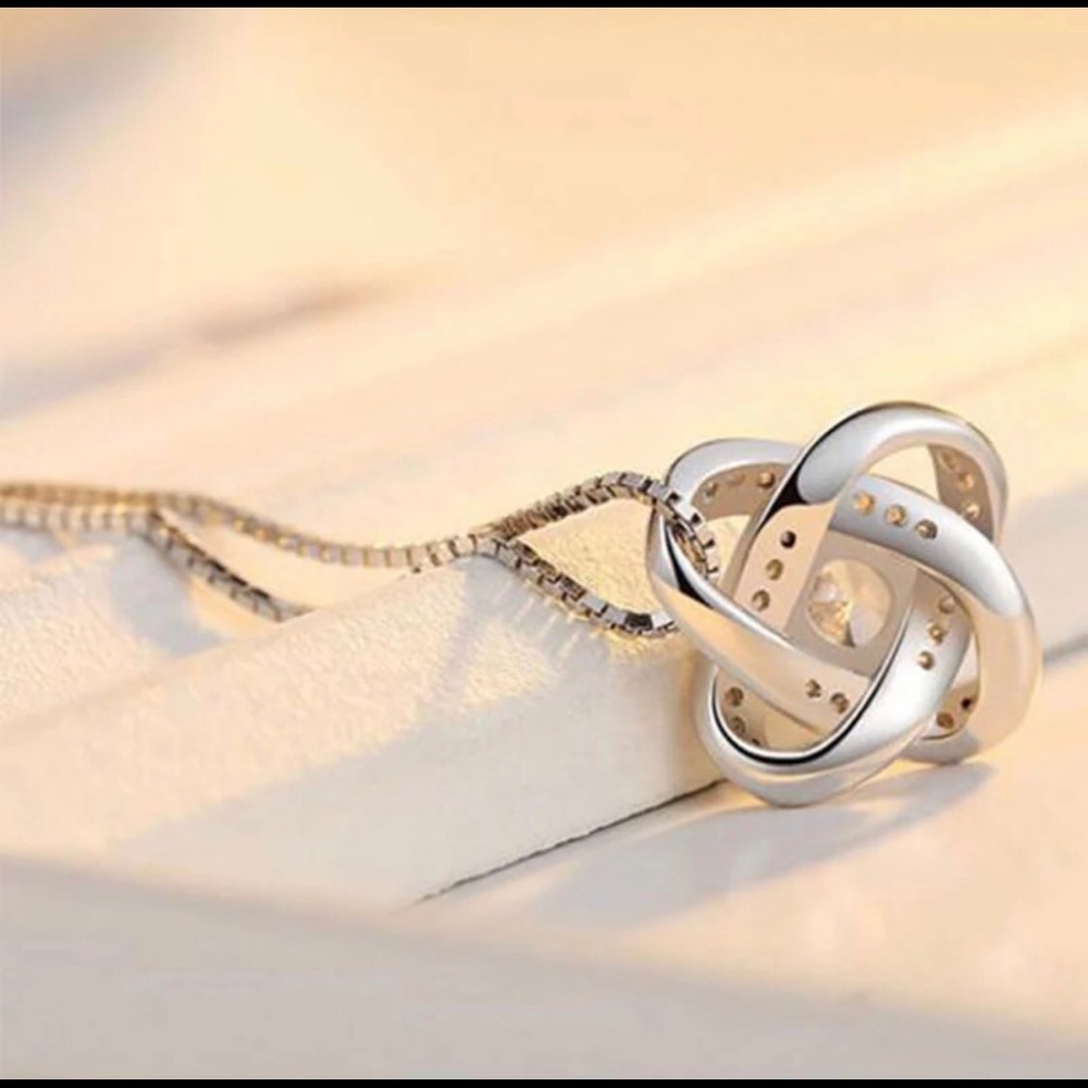 Necklace - Picture 4 of 6